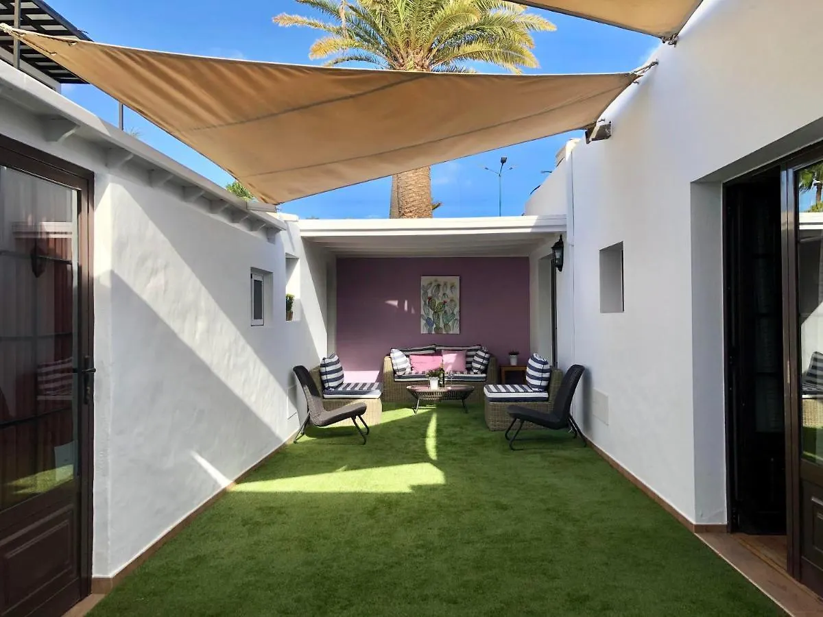 Casa Oasis En Puerto Del Carmen Villa Puerto del Carmen  0*, Puerto del Carmen (Lanzarote) Spanje