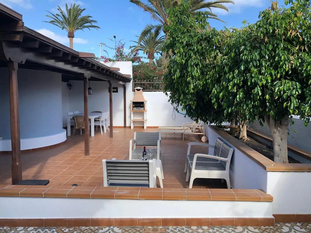 度假居 卡门港Casa Oasis En Puerto Del Carmen别墅